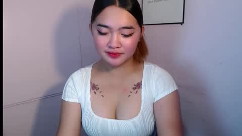 Snapshot of swallow_cummersx chatting on October 16, 10:51 am Jasmine online show from October 16, 10:51 am