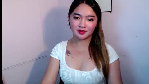 Snapshot of swallow_cummersx chatting on October 4, 2:50 am Jasmine online show from October 4, 2:50 am