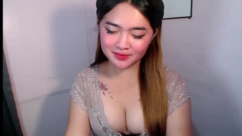Snapshot of swallow_cummersx chatting on October 19, 5:20 am Jasmine online show from October 19, 5:20 am