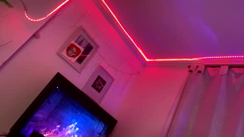 Valeria online show from March 2, 7:15 am