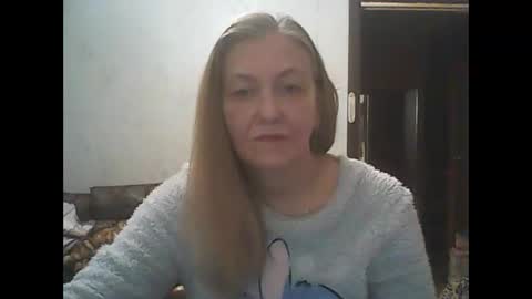 sweet4blonde609 online show from February 28, 2:27 pm