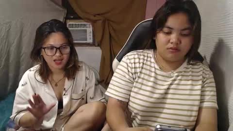 Snapshot of sweet_69ally chatting on September 18, 5:11 pm ally online show from September 18, 5:11 pm