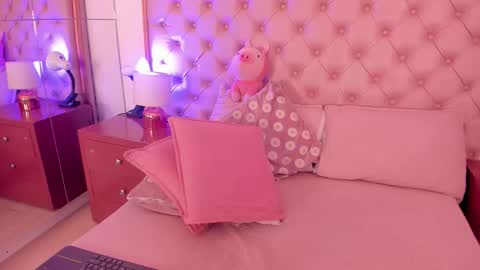 Abby online show from October 28, 3:23 am