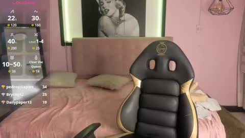sweet__cat__ online show from June 19, 9:24 am