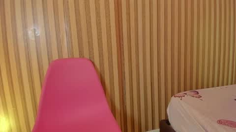 sweet__luna__ online show from April 10, 11:05 am