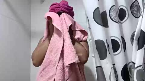 Bella Valery online show from April 18, 2:52 pm