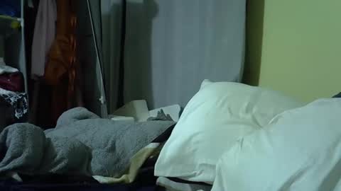 Bellah online show from April 24, 9:17 pm