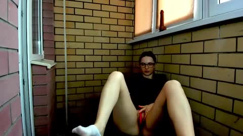 Christina online show from April 22, 11:07 am