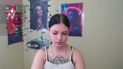 Ivy online show from March 27, 7:43 am