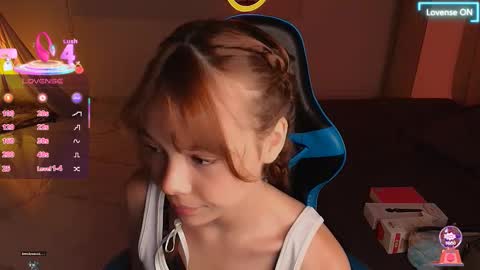 Snapshot of sweet_daliaa chatting on March 8, 2:21 am Dalia online show from March 8, 2:21 am