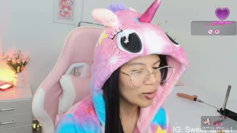 Snapshot of sweet_dania_ chatting on September 17, 9:29 am sweet_dania_ online show from September 17, 9:29 am