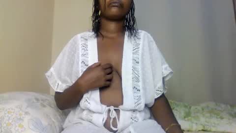 sweet_ebony001 online show from April 27, 6:49 pm