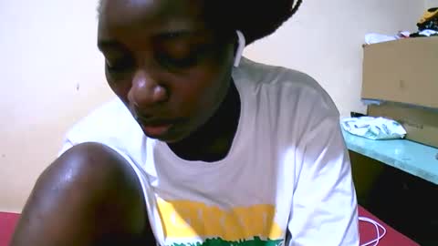 shillah online show from November 11, 6:05 pm