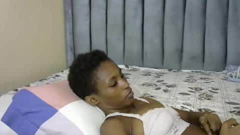 sweet_freaky online show from March 30, 9:03 pm