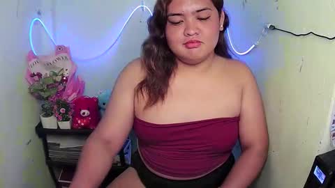 Snapshot of sweet_frex123 chatting on September 24, 8:24 am sweet_frex123 online show from September 24, 8:24 am