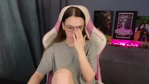 Alice online show from June 11, 3:03 am