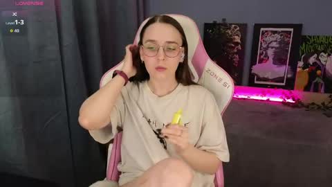 Alice online show from April 26, 3:26 am