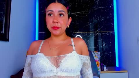 Sweet Gen  online show from September 17, 2:37 pm