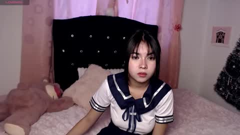 Hannah online show from January 7, 11:35 am