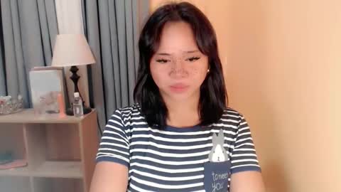 Snapshot of sweet_hoelly chatting on September 28, 9:09 pm naughty shannel online show from September 28, 9:09 pm