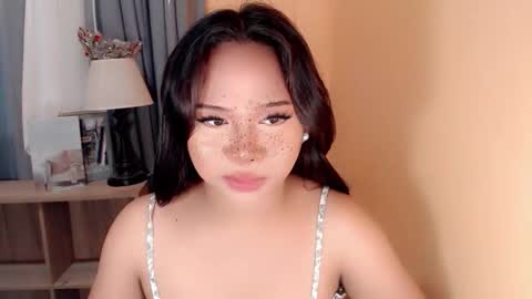 Snapshot of sweet_hoelly chatting on October 20, 9:51 pm naughty shannel online show from October 20, 9:51 pm