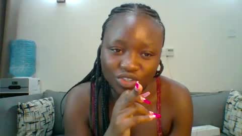 Snapshot of sweet_jenica chatting on January 30, 4:48 am ESTHER NEEMA online show from January 30, 4:48 am
