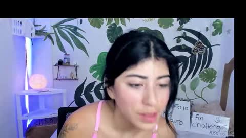 Dahnna online show from October 12, 11:23 am