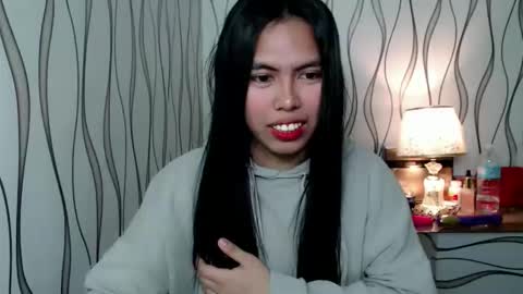 Snapshot of sweet_kyline69 chatting on October 20, 5:32 am sweet_kyline69 online show from October 20, 5:32 am