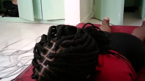 Snapshot of sweet_lilianah chatting on February 2, 10:13 am sweet_lilianah online show from February 2, 10:13 am