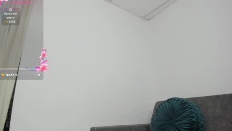 sweet_litle online show from February 10, 4:59 am