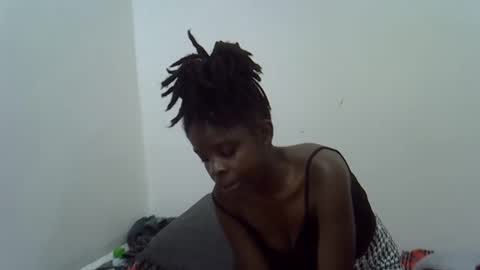 sweet_lma online show from March 7, 7:10 pm