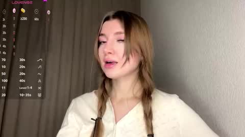 Michelle online show from December 22, 1:53 am