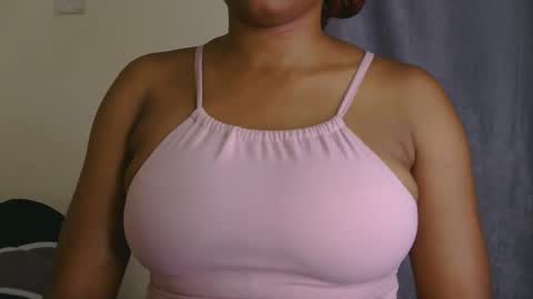 Queen debby online show from February 28, 7:46 pm