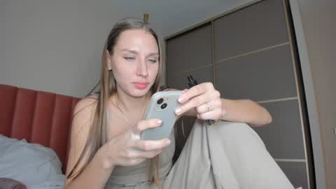 Sofi online show from December 30, 10:32 am