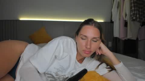 Sofi online show from March 15, 10:39 am