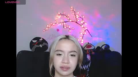 sweet molly420 online show from July 2, 3:45 am