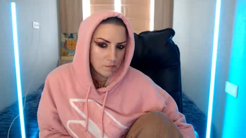 sweet_n_strong online show from April 25, 11:13 am