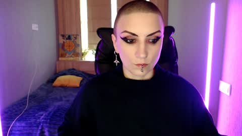 sweet_n_strong online show from April 19, 10:59 am