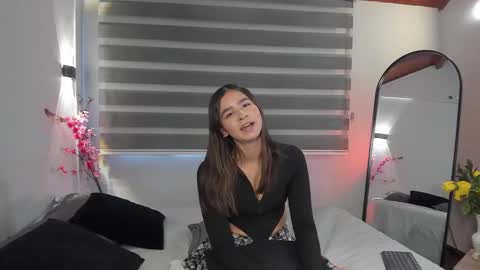 Snapshot of sweet_obsession__ chatting on October 2, 8:03 pm Sweet Obsession online show from October 2, 8:03 pm