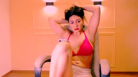 My name is Catalina. Please say hello I like to chat with you. If you have requests please use tip online show from April 28, 2:27 am