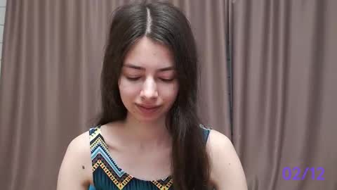 Snapshot of sweet_sweet_angel chatting on December 2, 10:38 am Angel online show from December 2, 10:38 am