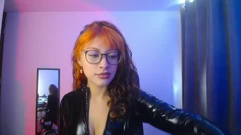 sweet_venus4 online show from April 24, 4:54 pm