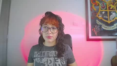 sweet_venus4 online show from February 4, 6:11 pm