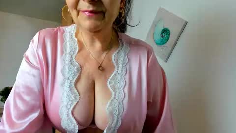 Viorica online show from April 28, 2:20 am