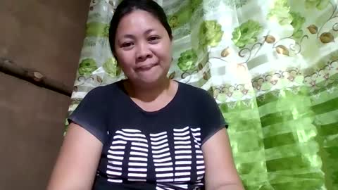 Snapshot of sweetava08 chatting on February 8, 3:19 am sweetava08 online show from February 8, 3:19 am