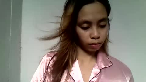 Snapshot of sweetchixxx chatting on October 16, 7:00 am sweetchixxx online show from October 16, 7:00 am