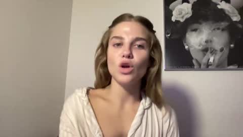 sweetcme online show from April 19, 8:58 am