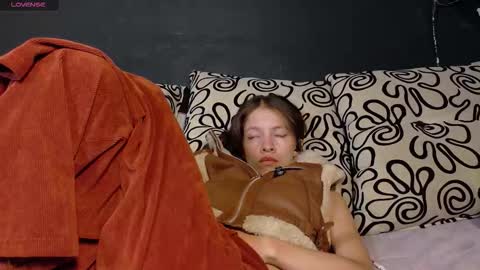 sweetdam12 online show from November 4, 9:09 pm