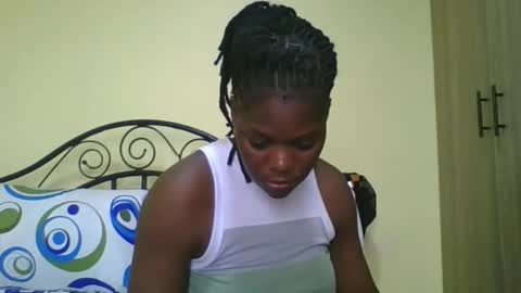 Snapshot of sweetdarkskin chatting on September 27, 8:21 am CLARIS online show from September 27, 8:21 am