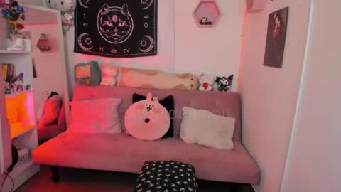 Vernica Help me to reach 80 likes thank you online show from April 22, 5:59 am